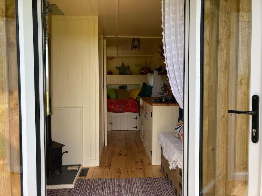 Neddys Rest Luxury Horsebox Stay Battle Dış mekan fotoğraf